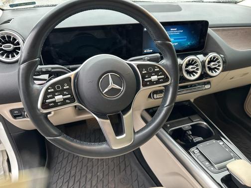 2021 Mercedes-Benz GLA 250 Base 4MATIC