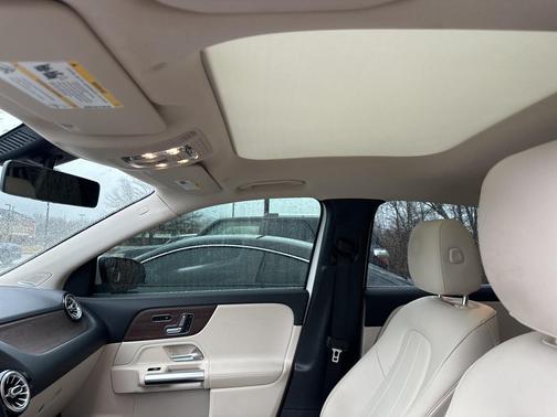 2021 Mercedes-Benz GLA 250 Base 4MATIC