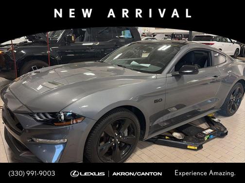 CARBONIZED GRAY METALLIC 2022 Ford Mustang GT