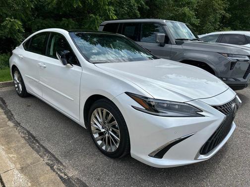 Eminent White Pearl 2022 Lexus ES 350 Ultra Luxury