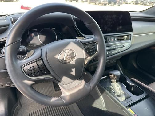 2024 Lexus ES 350 Base