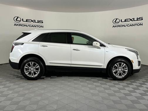 Crystal White Tricoat 2020 Cadillac XT5 Premium Luxury