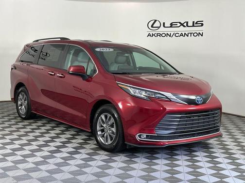 Ruby Flare Pearl 2023 Toyota Sienna XLE