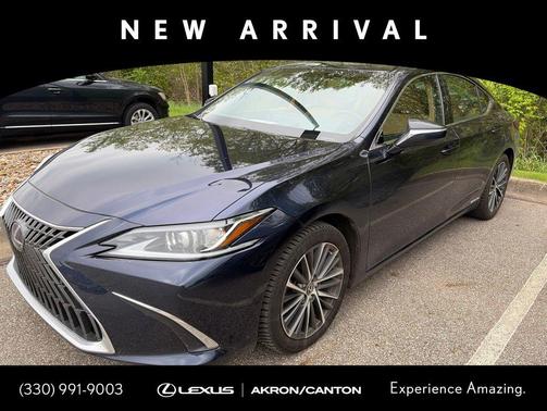 Nightfall Mica 2022 Lexus ES 300h Premium