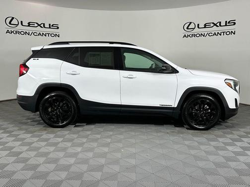 Summit White 2020 GMC Terrain SLE