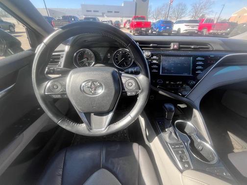 2018 Toyota Camry XLE