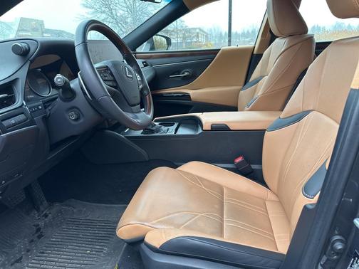 2023 Lexus ES 350 Luxury