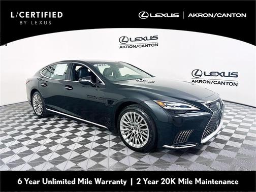 2025 Lexus LS 500h Base