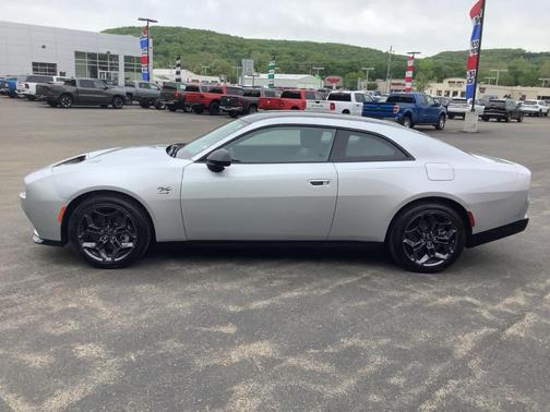 2025 Dodge Charger Daytona R/T