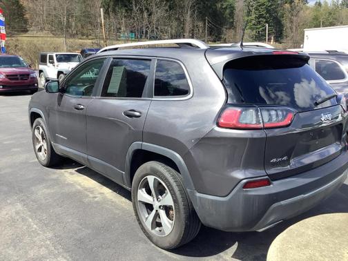 Granite Crystal Clearcoat Metallic 2019 Jeep Cherokee Limited