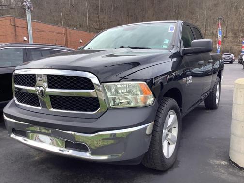 Black 2019 RAM 1500 Classic SLT