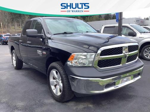 Black 2019 RAM 1500 Classic SLT