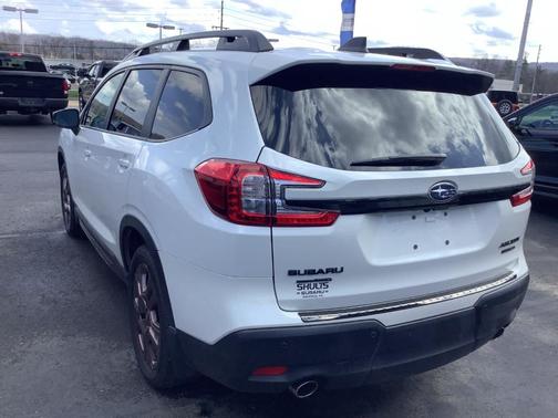 2025 Subaru Ascent Limited Bronze Edition