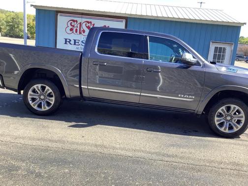 2024 RAM 1500 Limited