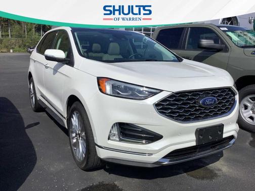 Star White 2024 Ford Edge Titanium