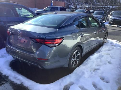 2022 Nissan Sentra SV