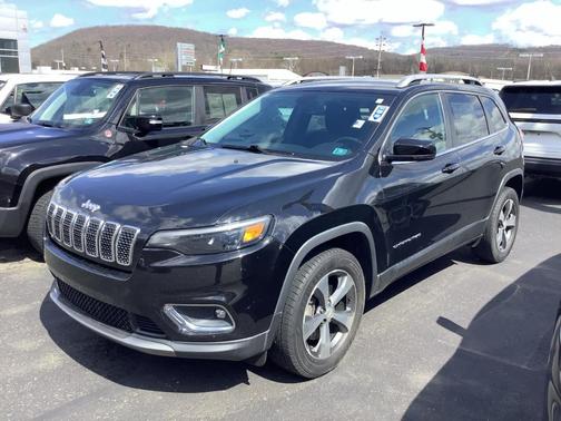 Diamond Black 2019 Jeep Cherokee Limited