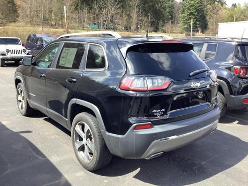 Diamond Black 2019 Jeep Cherokee Limited
