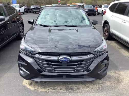 Crystal Black Silica 2025 Subaru Legacy