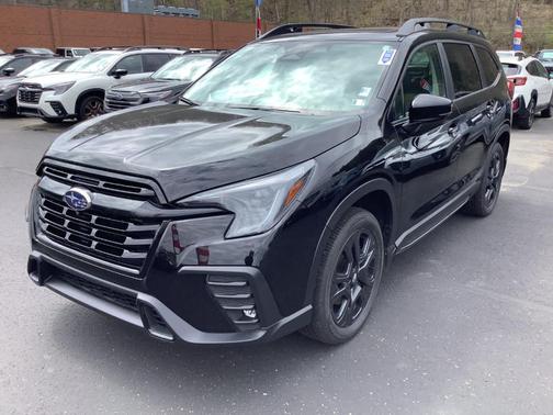 Crystal Black Silica 2025 Subaru Ascent Onyx Edition Touring