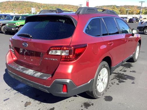 2018 Subaru Outback 2.5i Premium