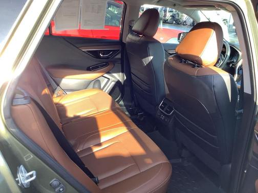 2024 Subaru Outback Touring XT