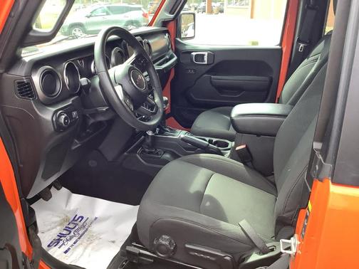 2023 Jeep Wrangler Sport