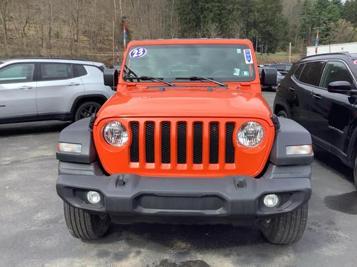 2023 Jeep Wrangler Sport
