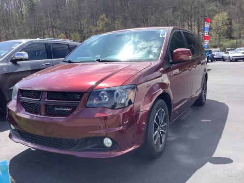 Octane Red Pearlcoat 2019 Dodge Grand Caravan GT