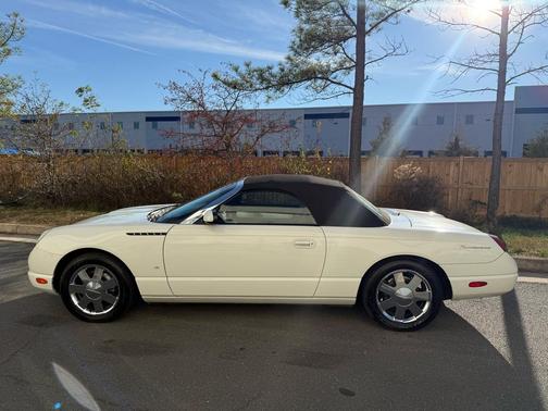 2003 Ford Thunderbird Premium