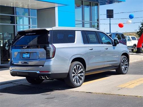2025 Chevrolet Suburban High Country