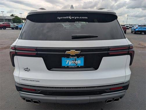 2025 Chevrolet Traverse LT