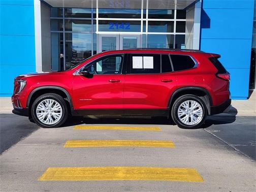 2024 GMC Acadia Elevation