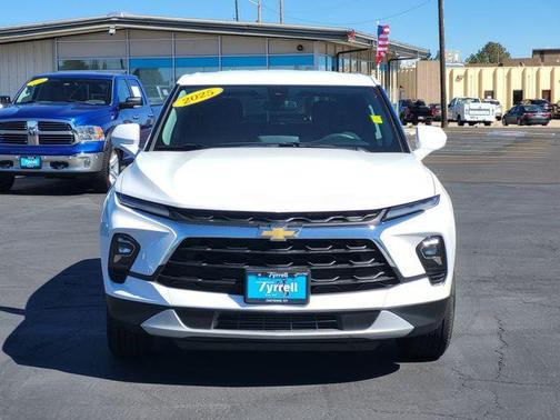 Summit White 2025 Chevrolet Blazer LT