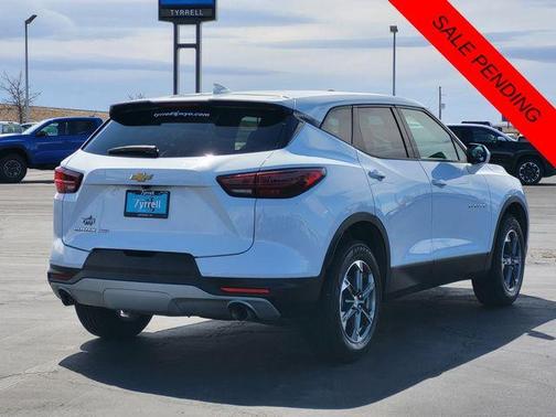 Summit White 2025 Chevrolet Blazer LT
