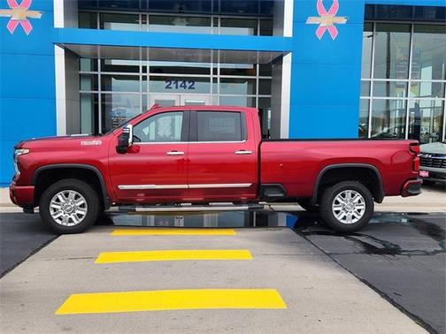 2025 Chevrolet Silverado 3500 High Country