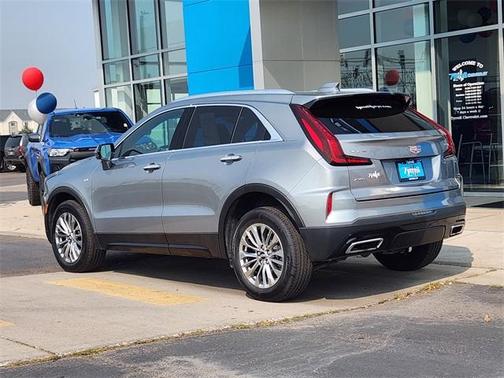 2024 Cadillac XT4 Premium Luxury