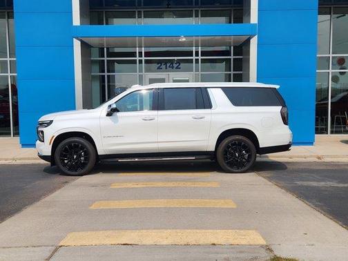 2025 Chevrolet Suburban Premier