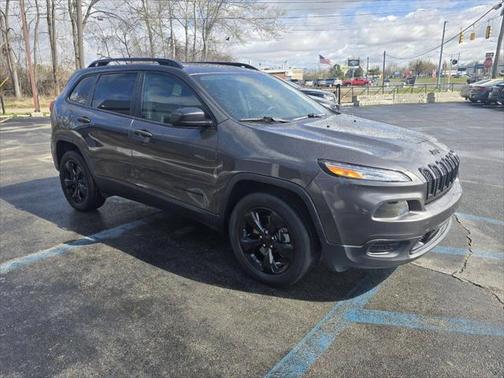 2017 Jeep Cherokee Sport
