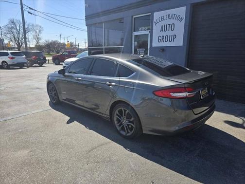 2018 Ford Fusion Hybrid SE