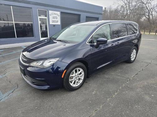 2017 Chrysler Pacifica Touring