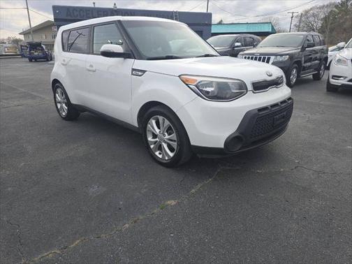 2014 Kia Soul +