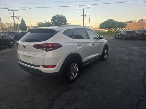 2017 Hyundai TUCSON SE Plus