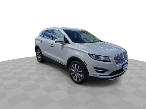 CERAMIC PEARL METALLIC 2019 Lincoln MKC Reserve