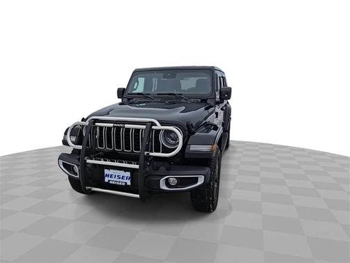 2024 Jeep Wrangler 4-Door Sahara 4x4