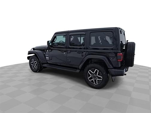 2024 Jeep Wrangler 4-Door Sahara 4x4