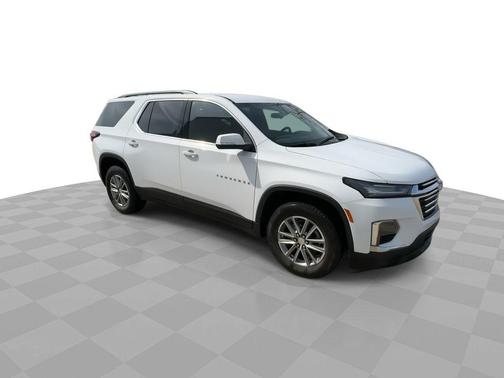 Summit White 2023 Chevrolet Traverse LT Cloth