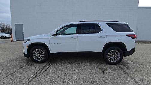 Summit White 2023 Chevrolet Traverse LT Cloth