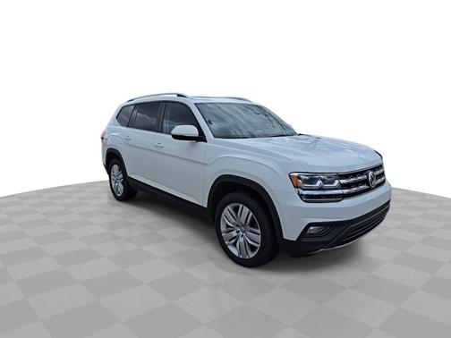 Pure White 2019 Volkswagen Atlas 3.6L SE w/Technology