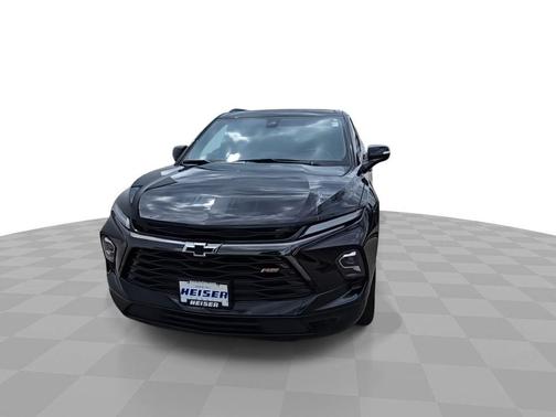 Black 2023 Chevrolet Blazer RS